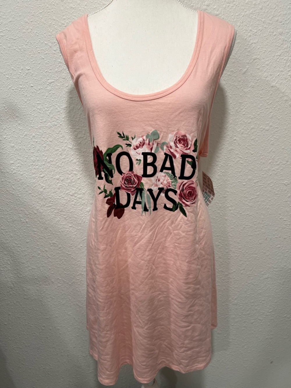 LULAROE Perfect Tank No Bad Days NWT